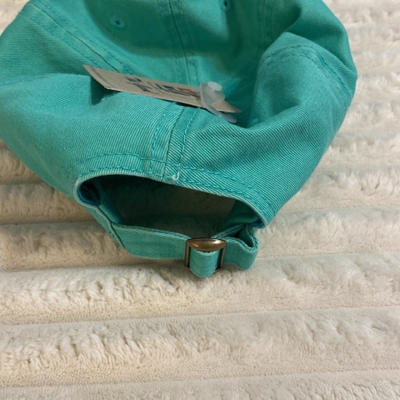 Hat - Picture 3 of 3